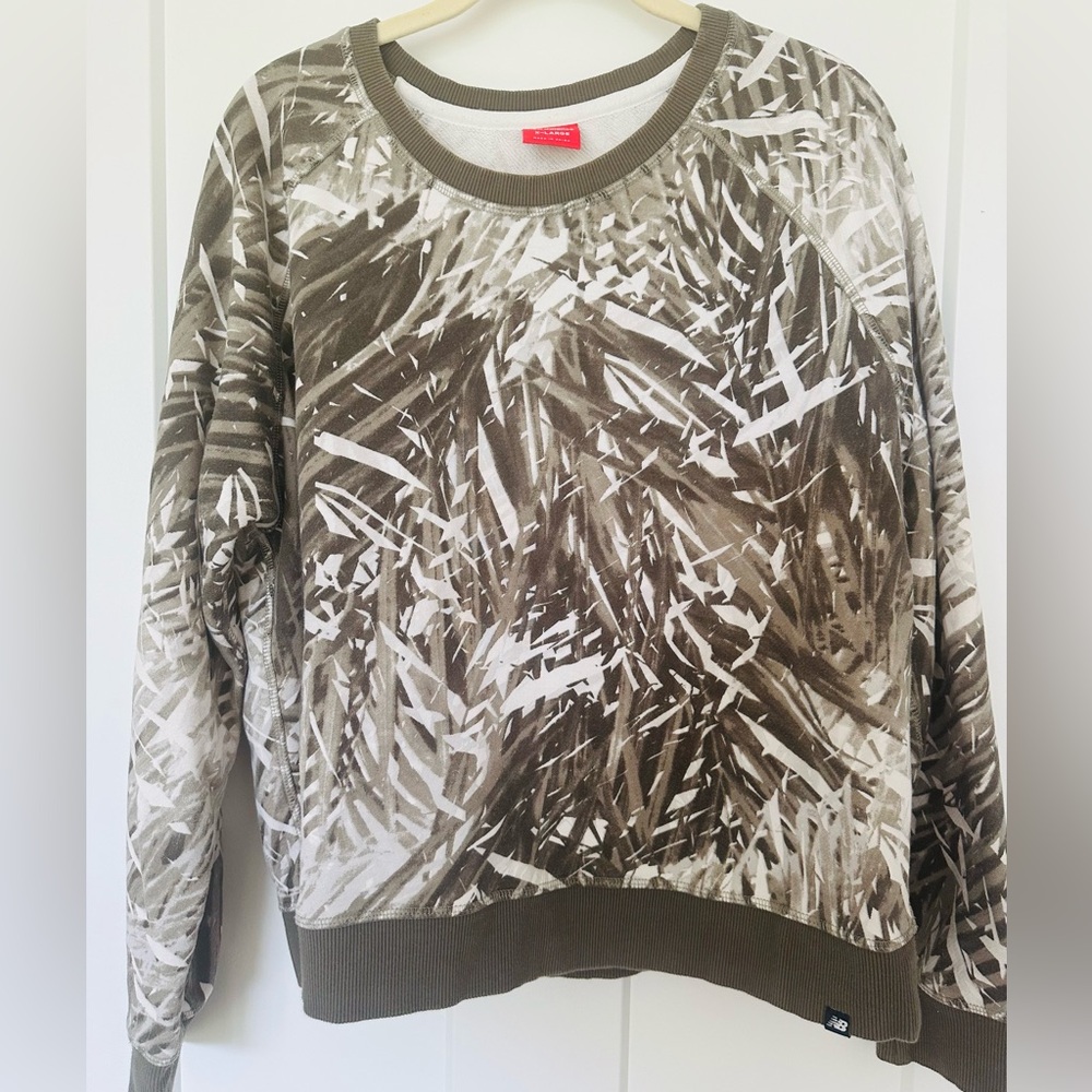 Olive green and White Patterned Sweatshirt